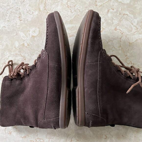 Sperry Sz 8.5 Wmns Coil Hook Dark Brown Suede Moccasin Boot - Picture 10 of 13